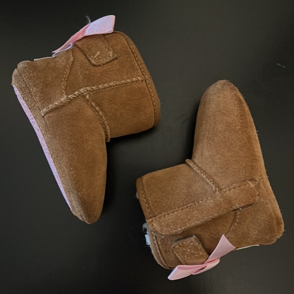 Baby Girl UGGS